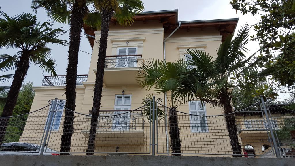 Apartments Villa Atta Опатія Екстер'єр фото